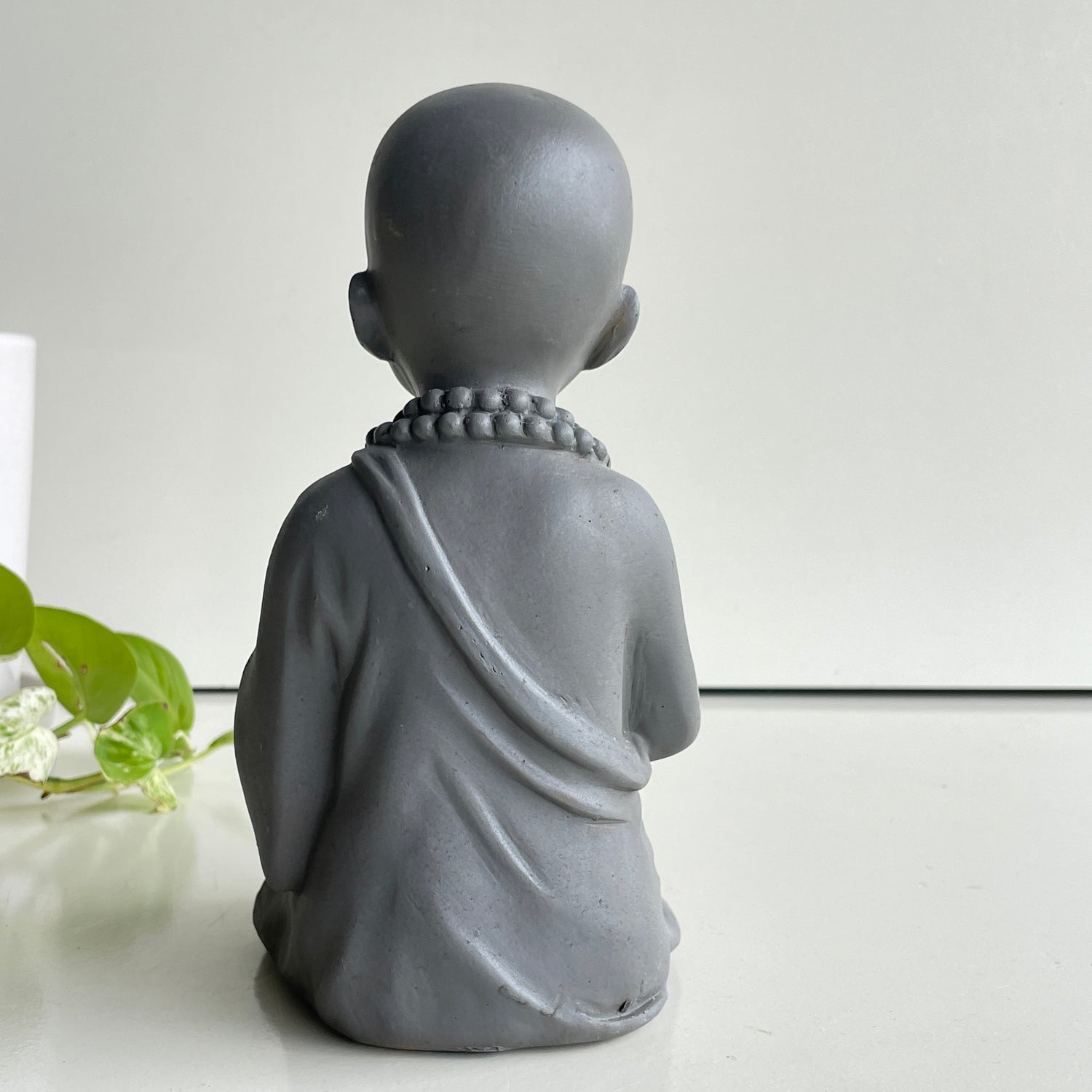 Kneeling Monk With Bowl BUDDMOTE