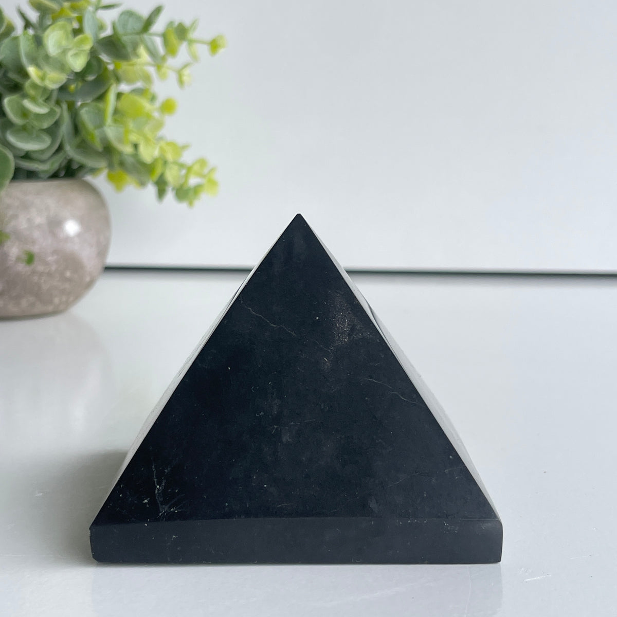 Black Tourmaline Pyramid 01