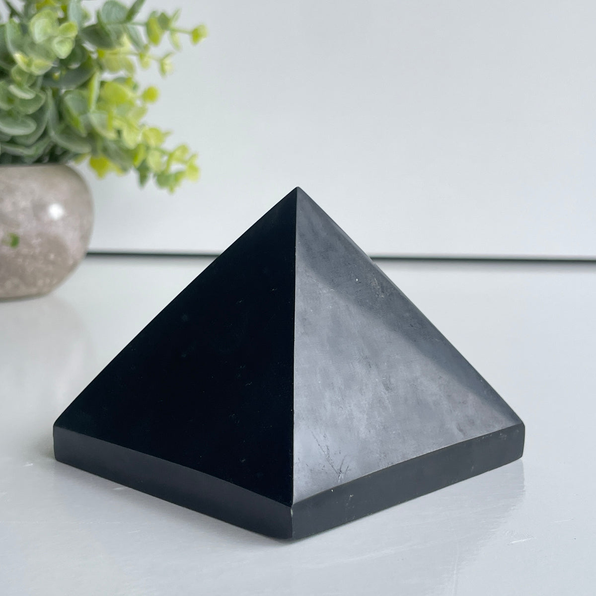 Black Tourmaline Pyramid 01