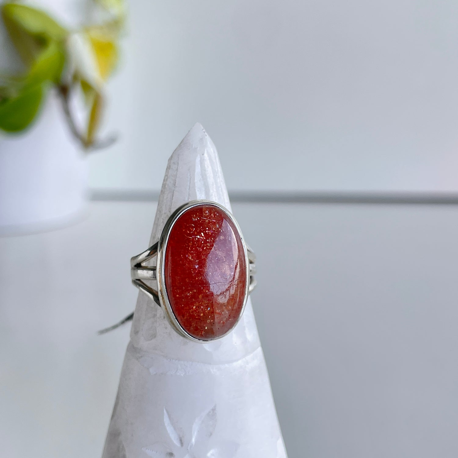 Sunstone Oval Ring Sz7