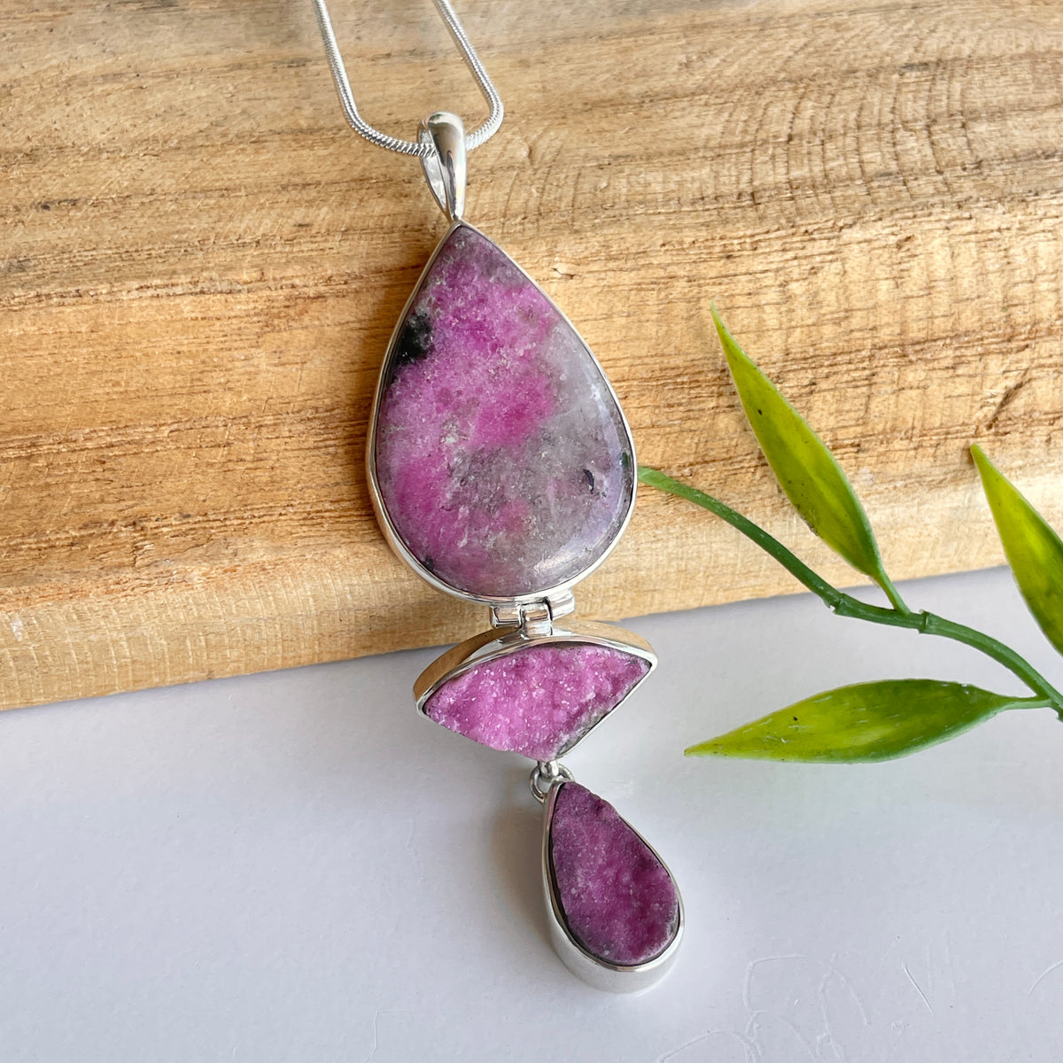 Cobalto Calcite Triple Pendant