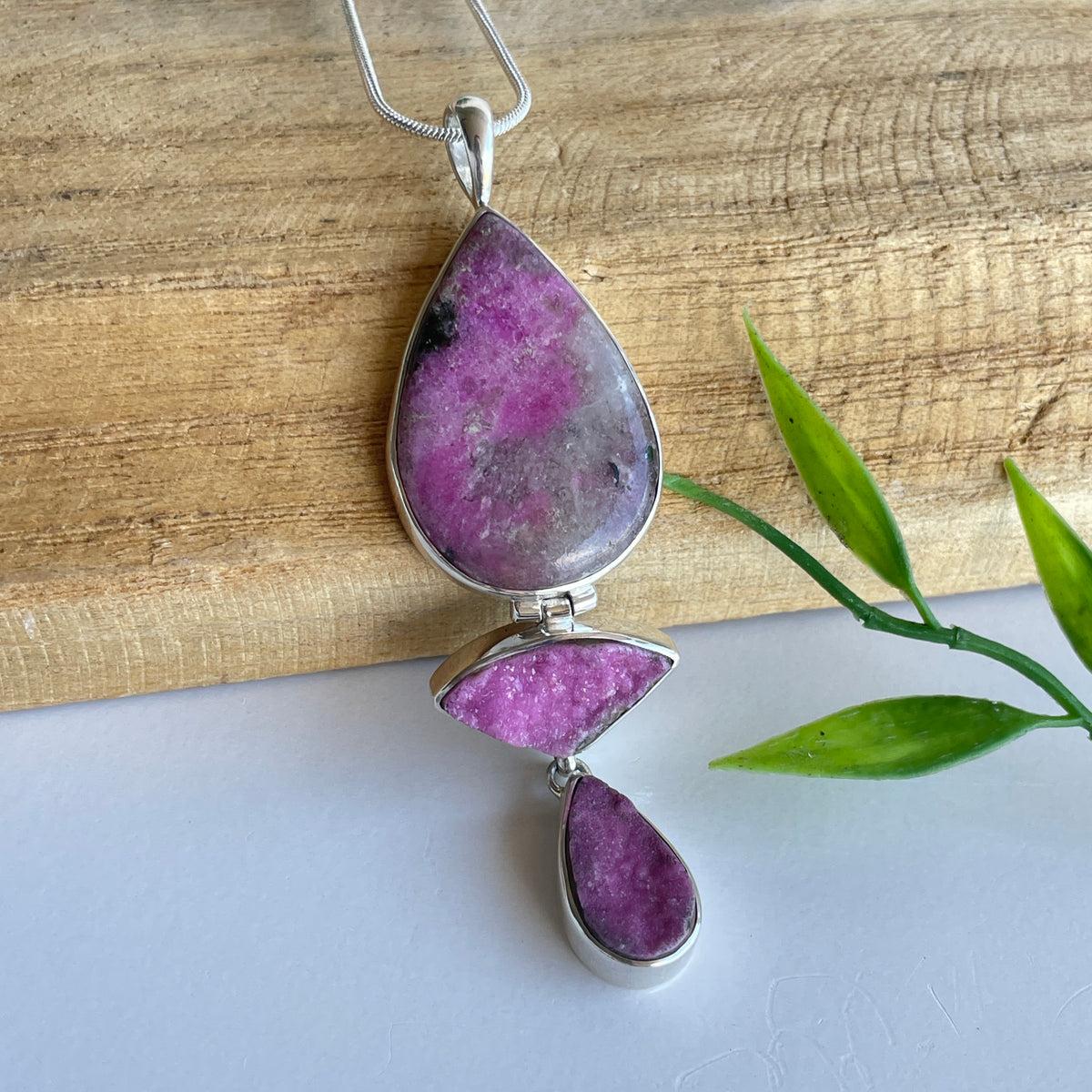 Cobalto Calcite Triple Pendant