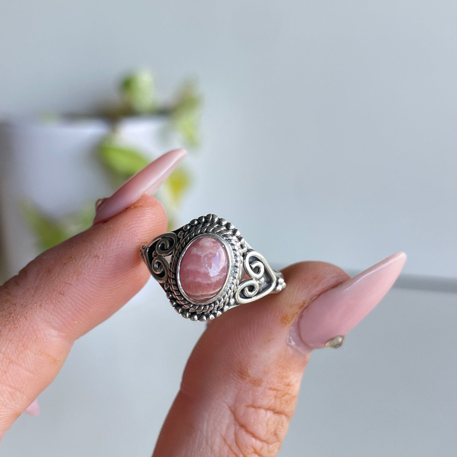 Rhodochrosite Oval Ring Sz8
