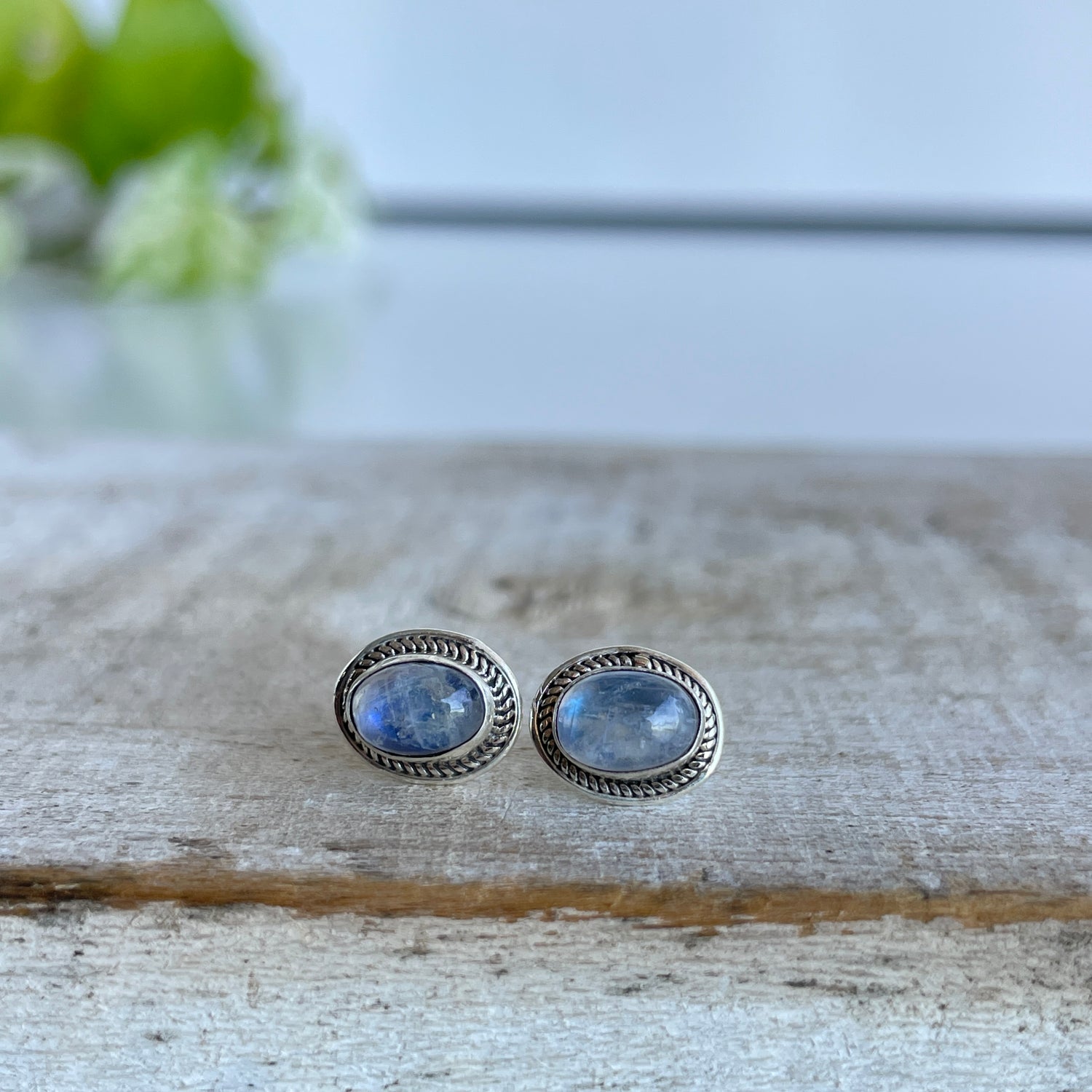 Moonstone Oval Studs 03