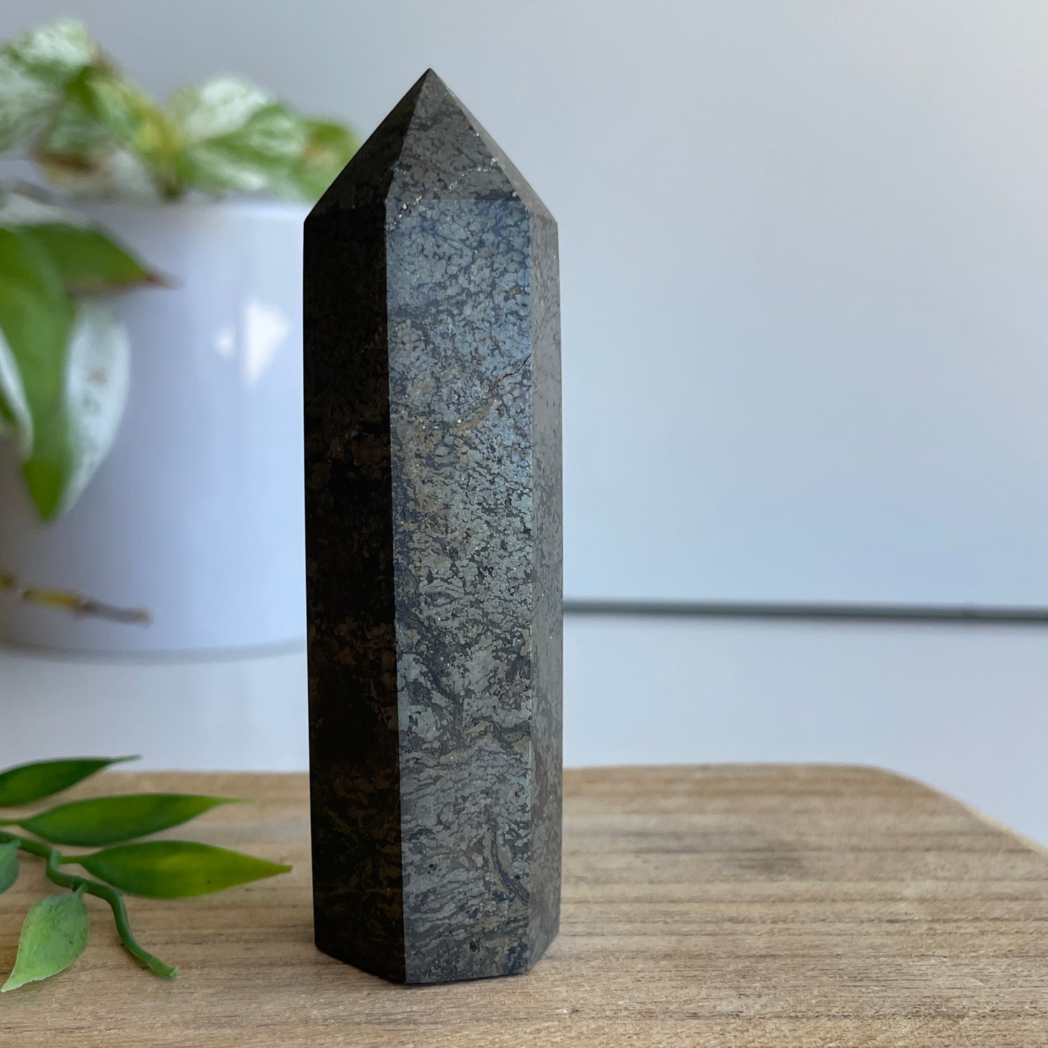 Pyrite Generator 8.9cm