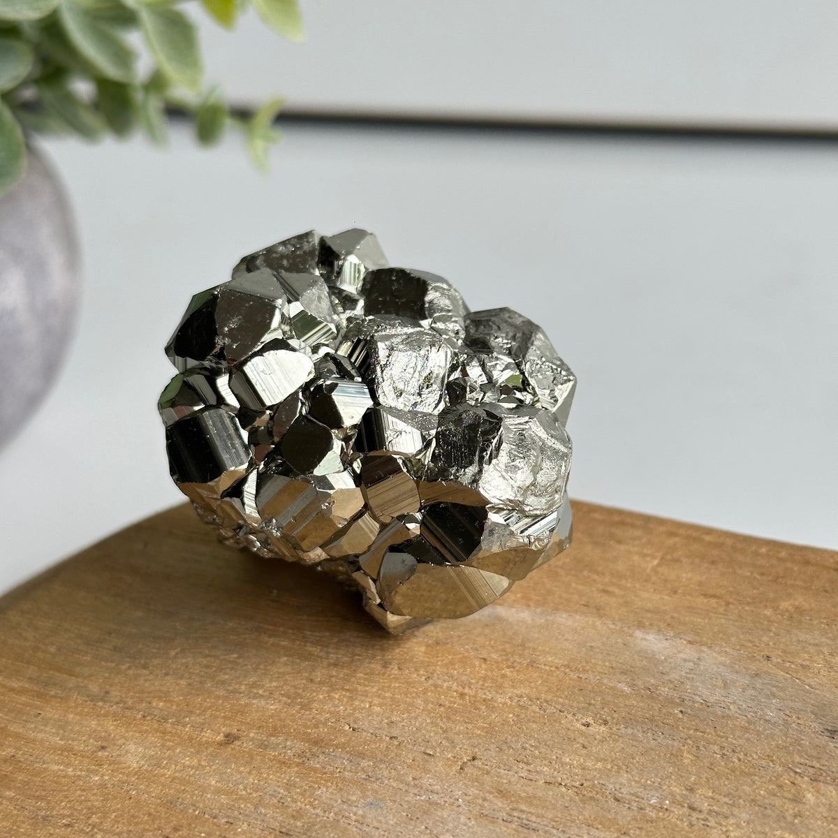 Pyrite Pce 218g