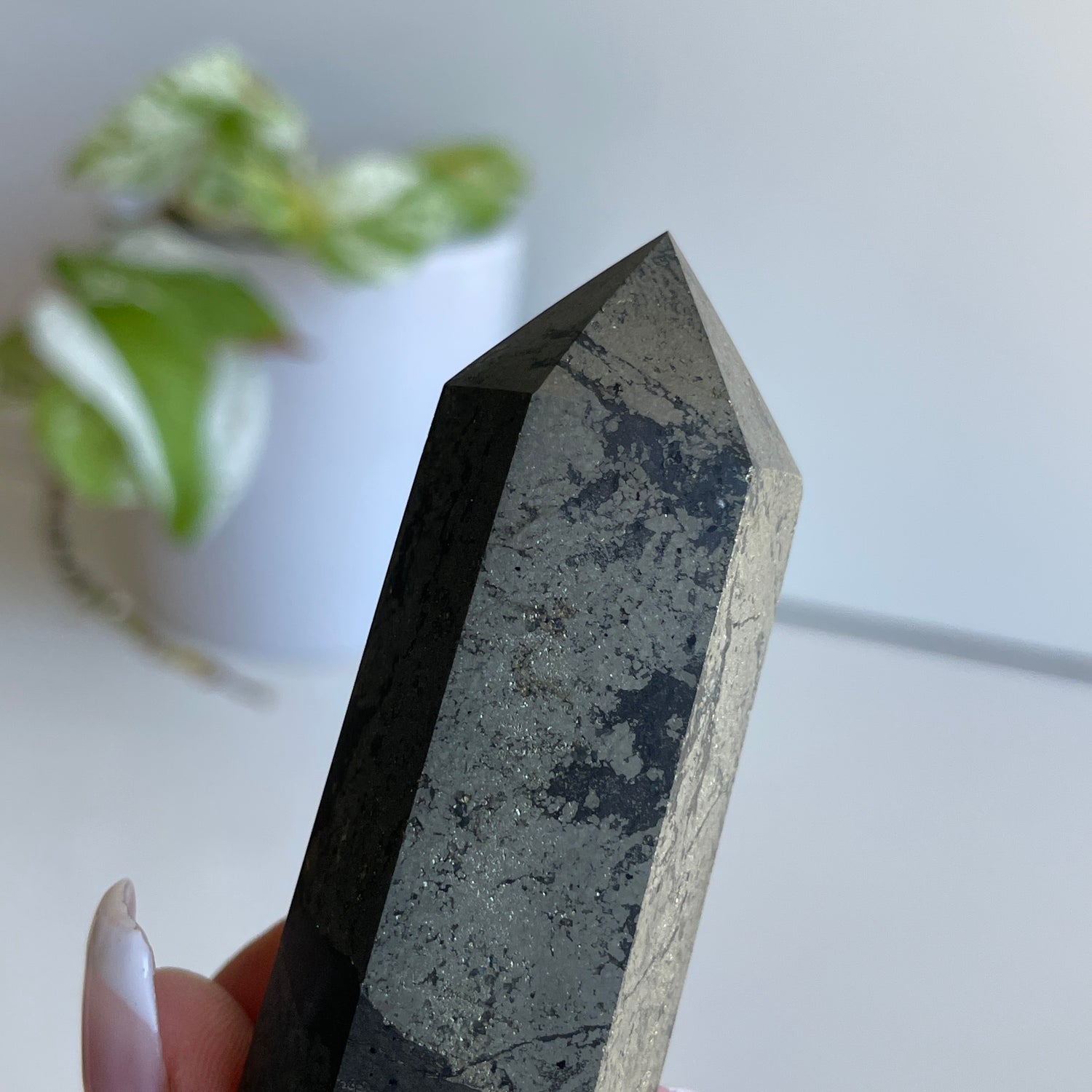 Pyrite Generator 8.9cm