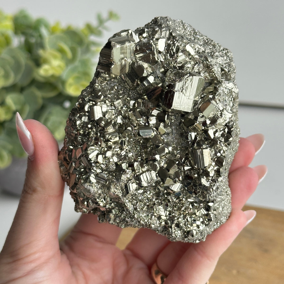 Pyrite Pce 678g