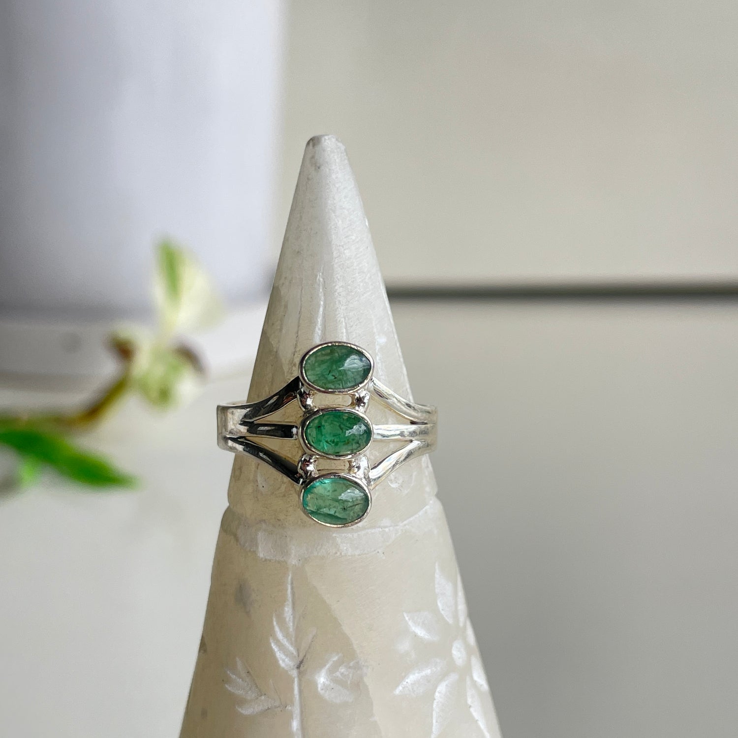 Emerald Triple Stone Ring Sz9
