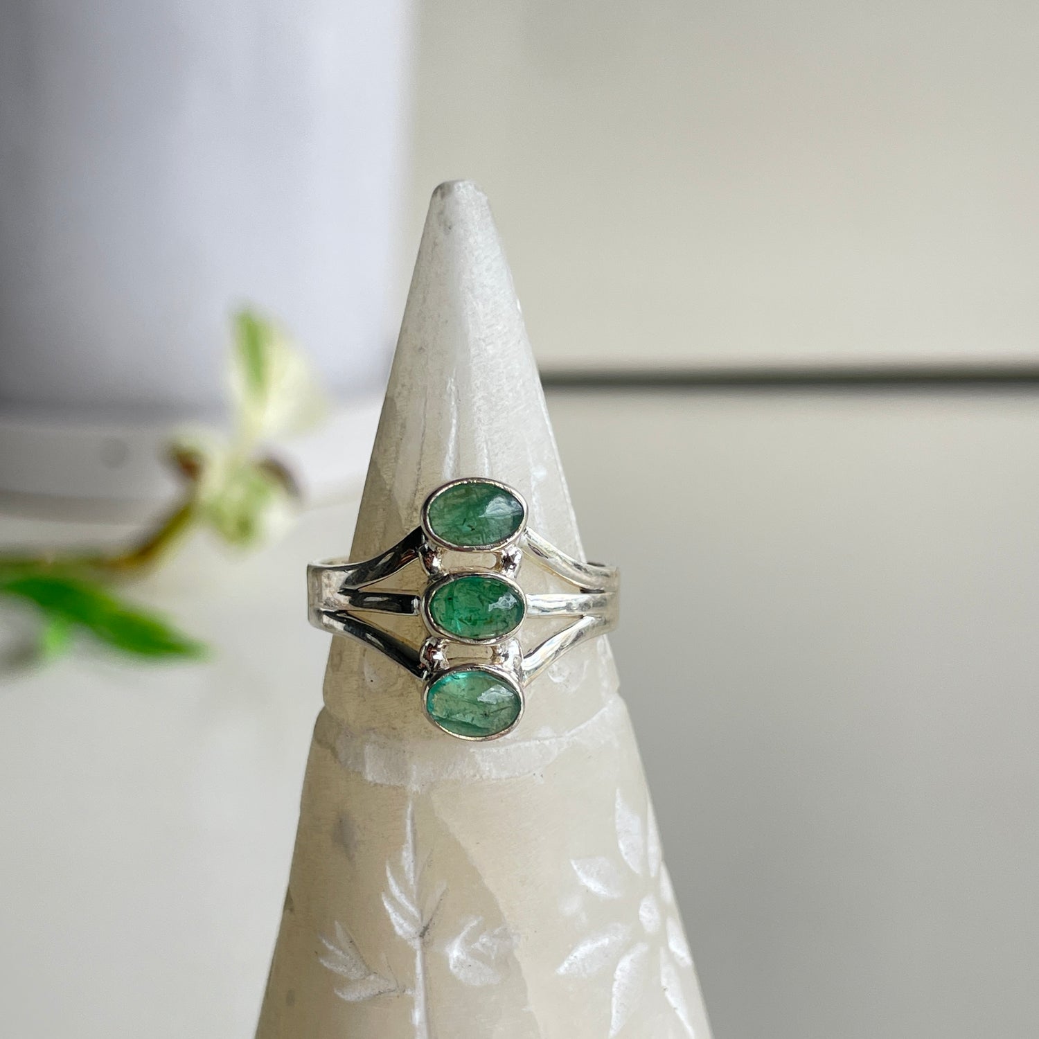 Emerald Triple Stone Ring Sz9