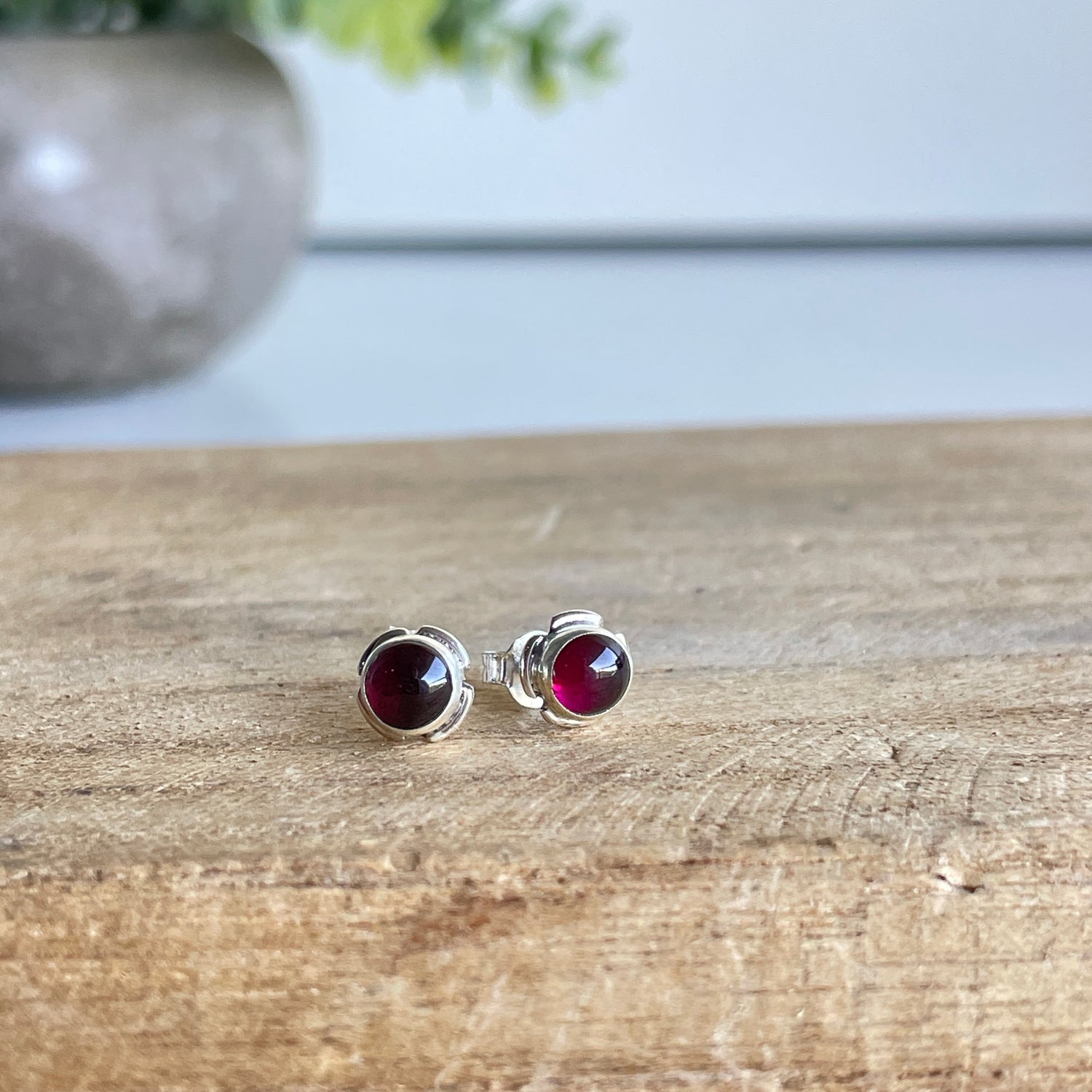 Garnet Round Stud Earrings