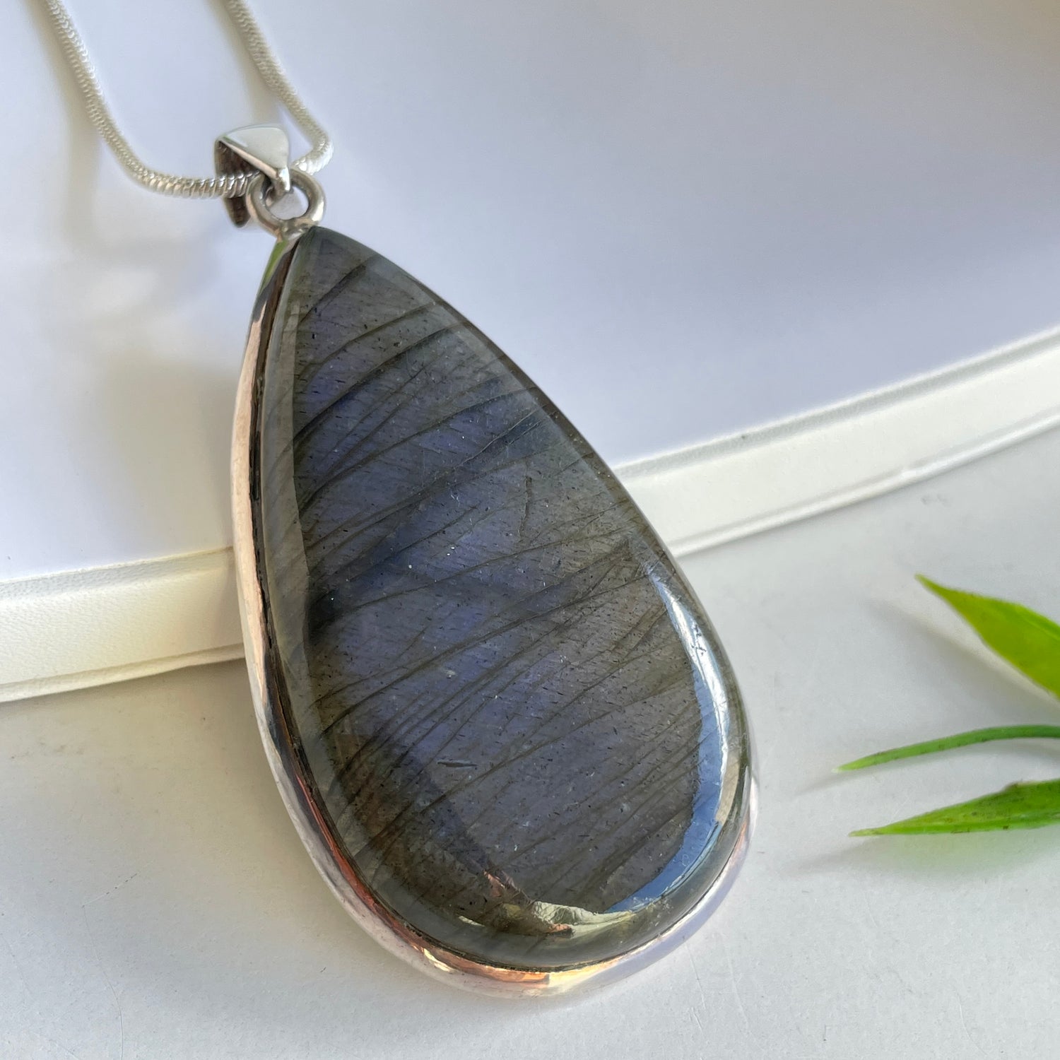 Labradorite Teardrop Pendant 008