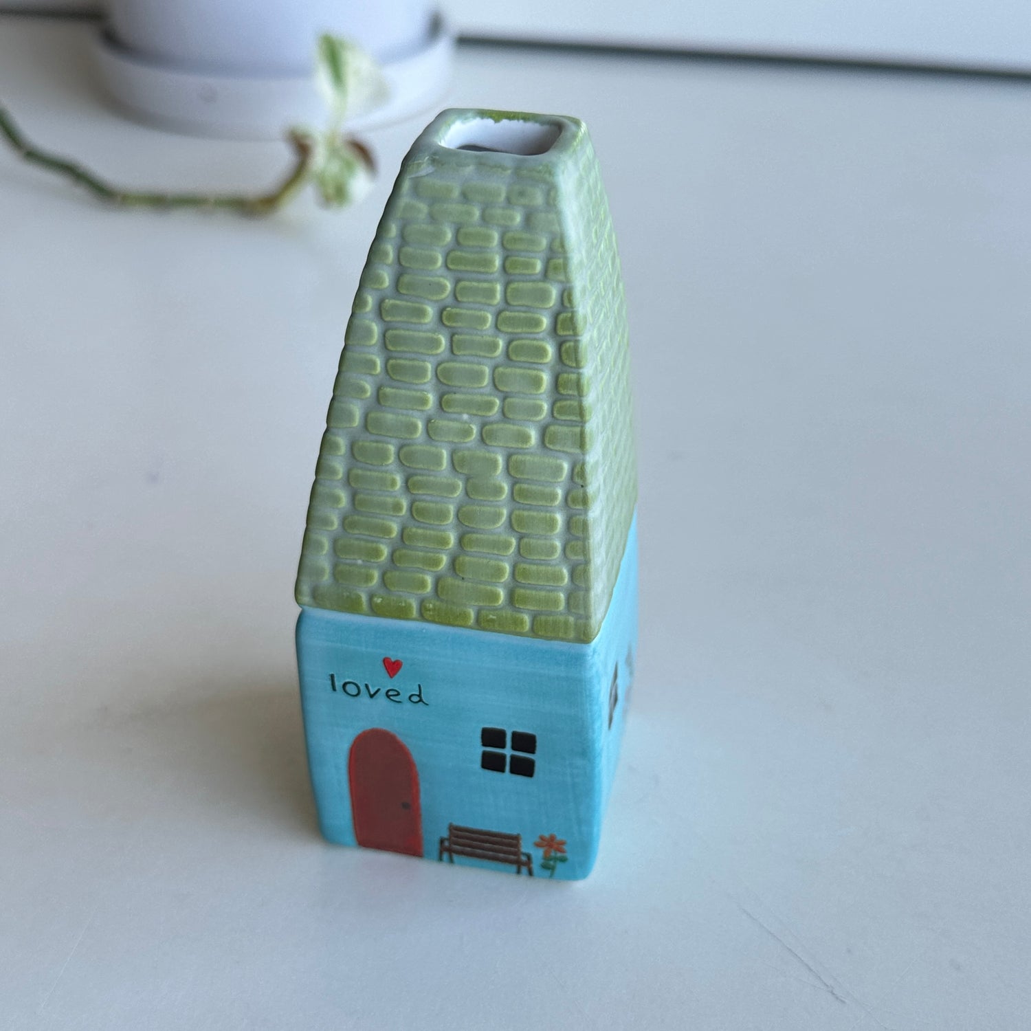Cottage Bud Vase Loved Vase000027