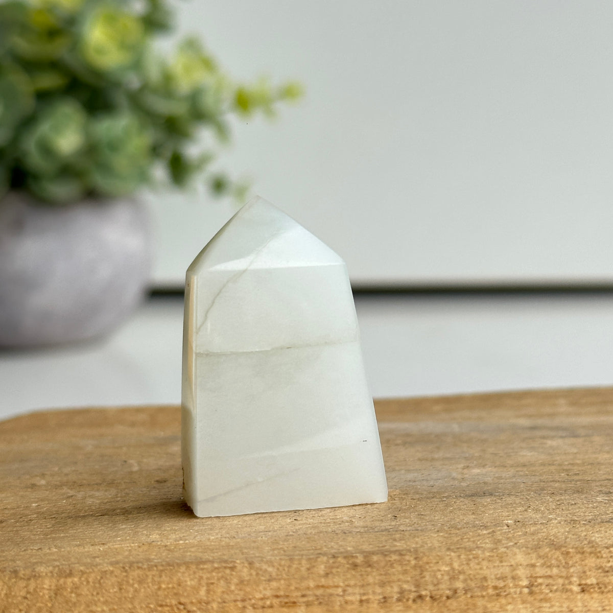 Moonstone Obelisk 4.2cm