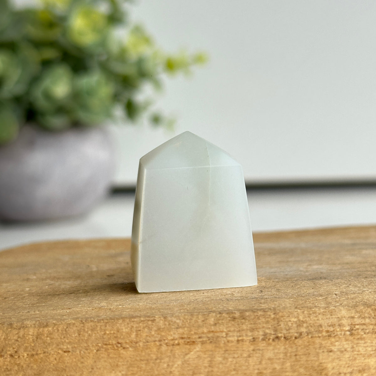 Moonstone Obelisk 3.2cm