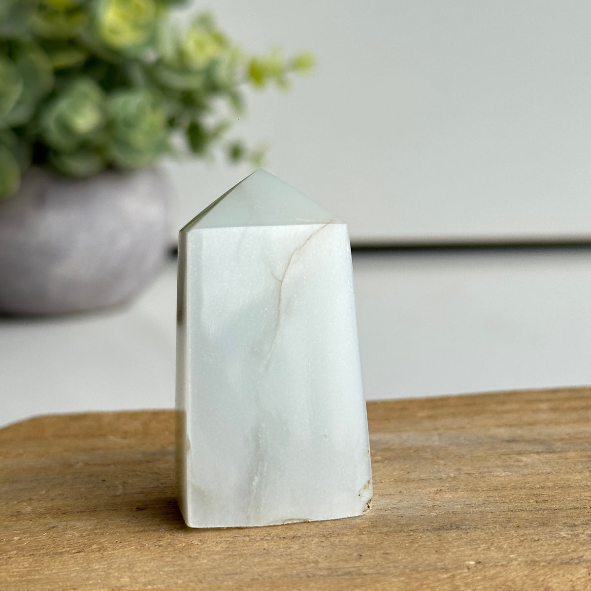 Moonstone Obelisk 5.1cm
