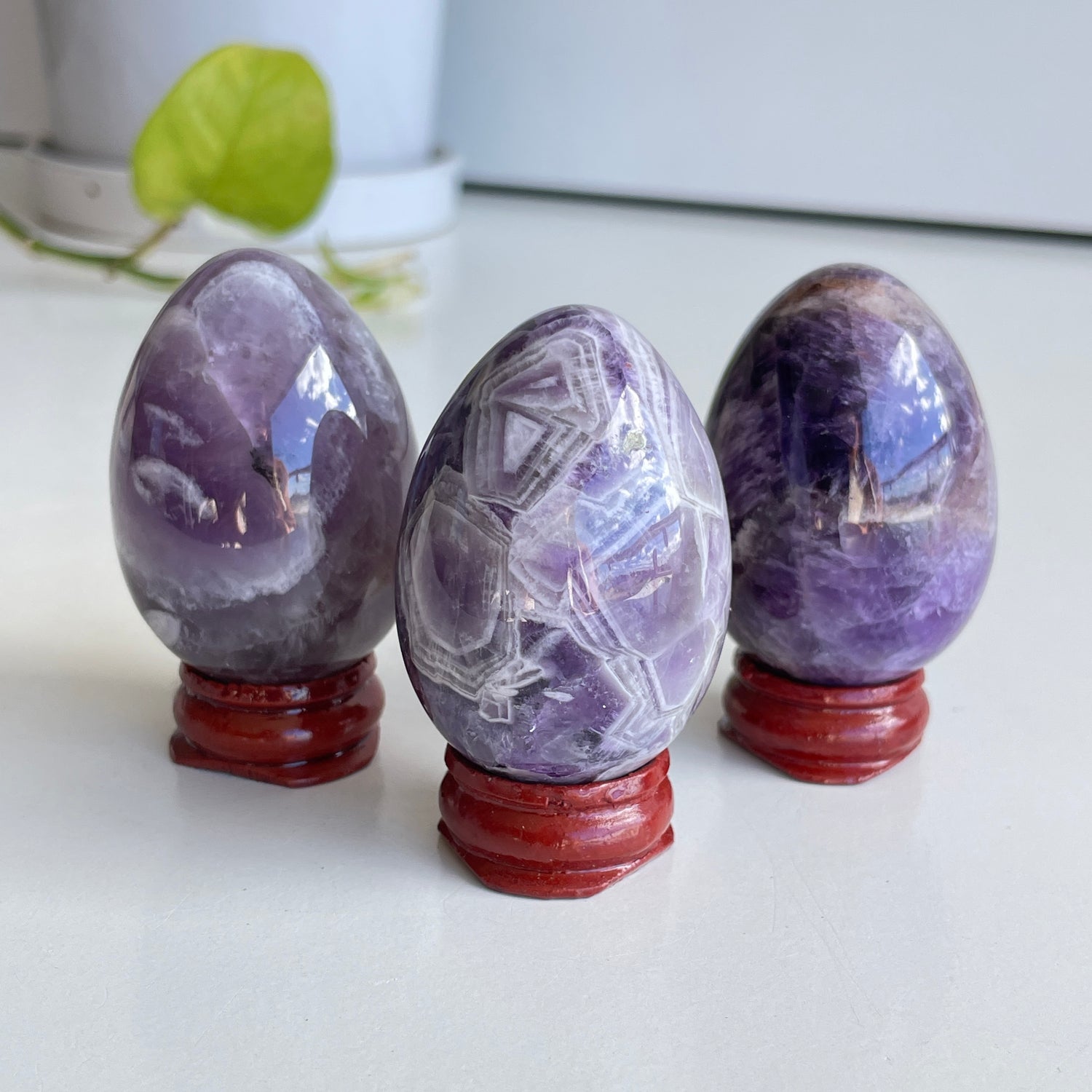 Chevron Amethyst Egg 5cm