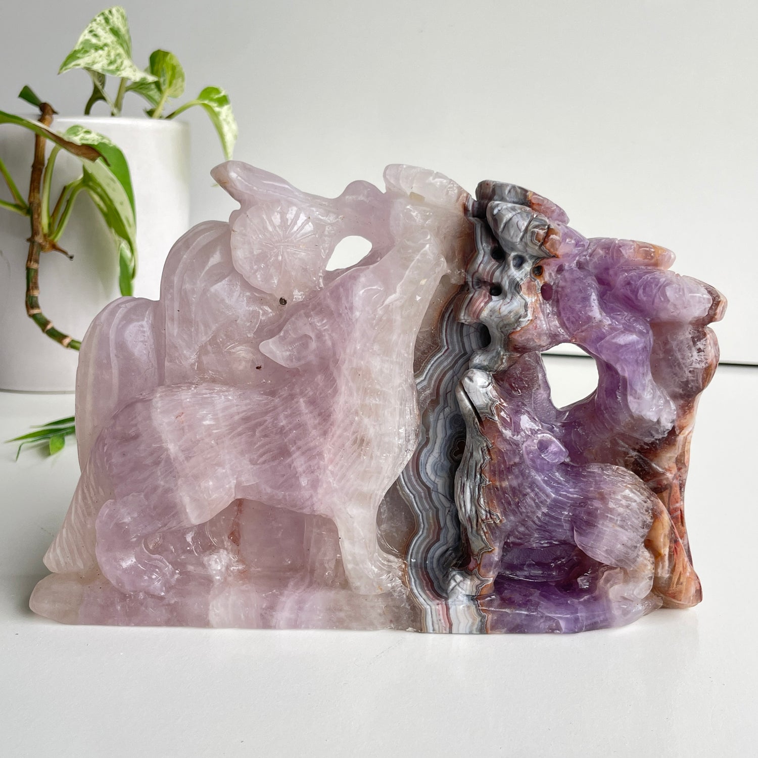 Amethyst Agate Wolf Carving