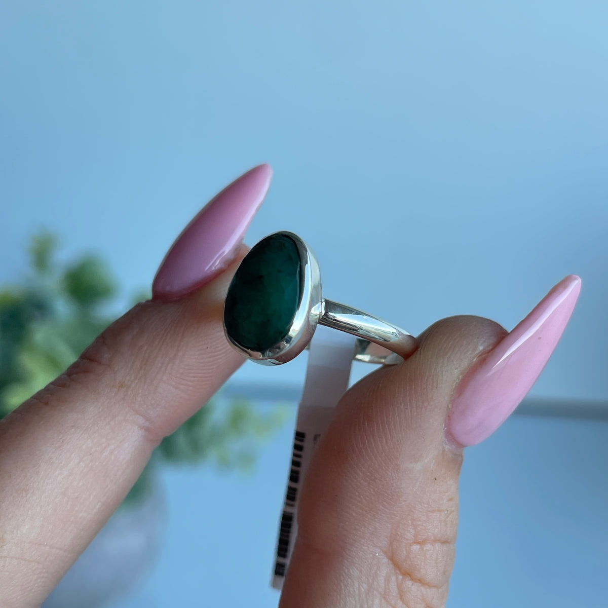 Emerald Freeform Ring Sz7.5