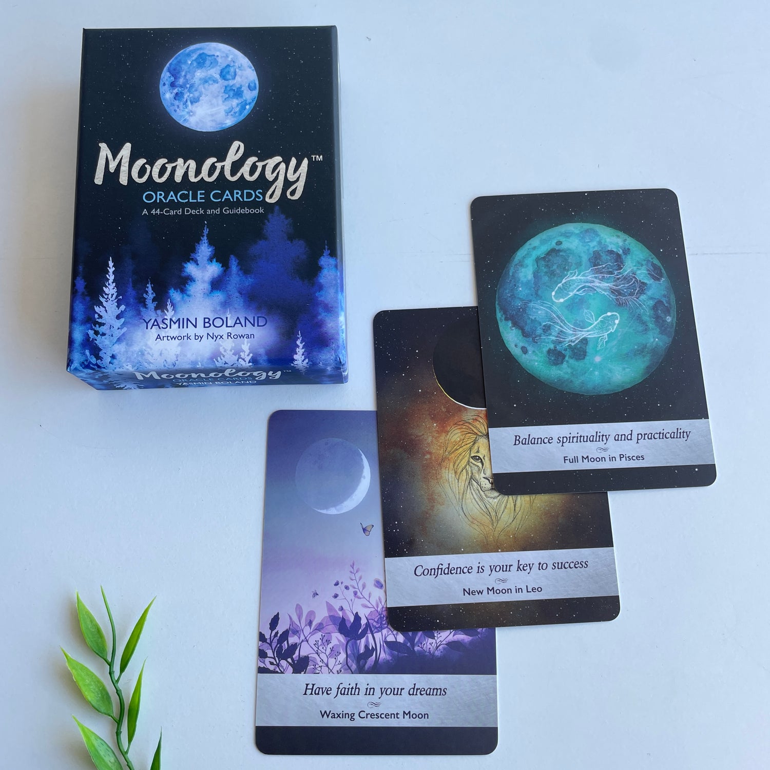 Moonology Oracle Cards Yasmin Boland