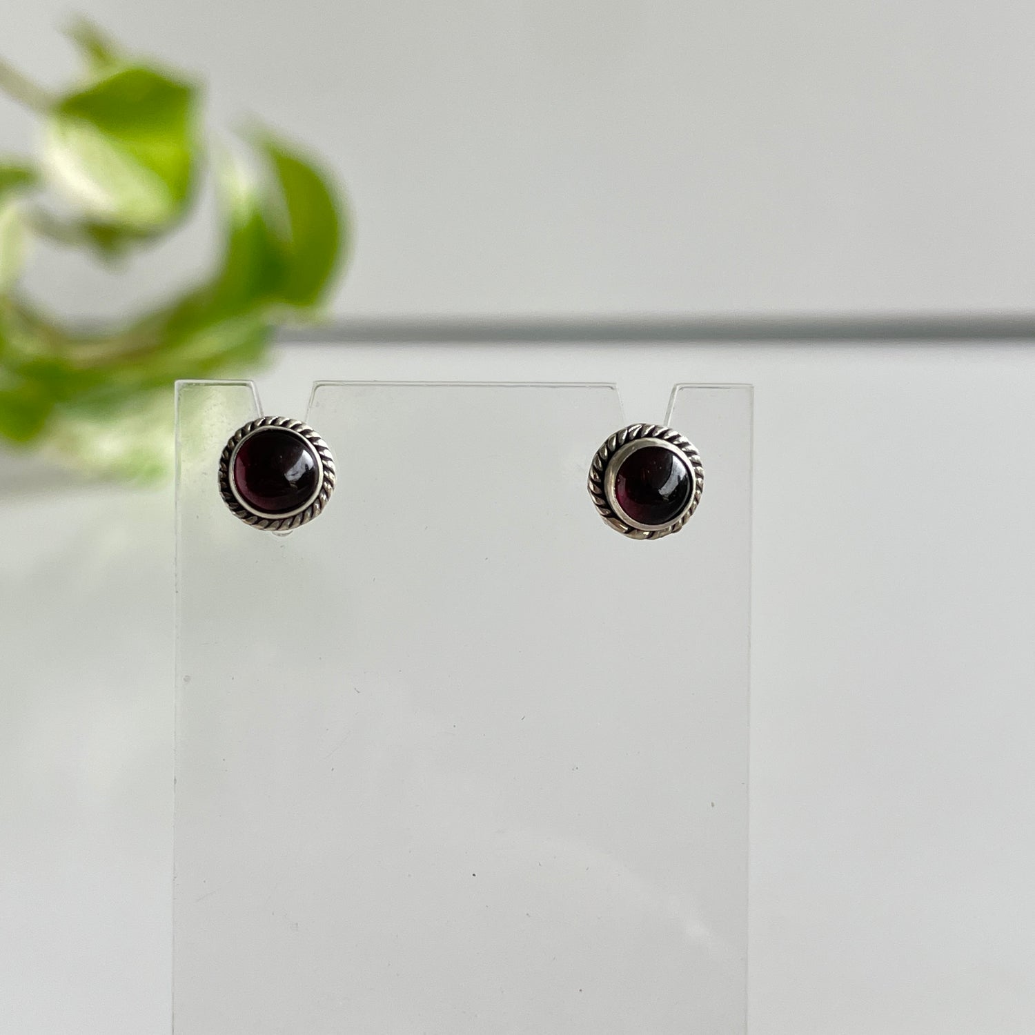 Garnet Round Stud Earrings