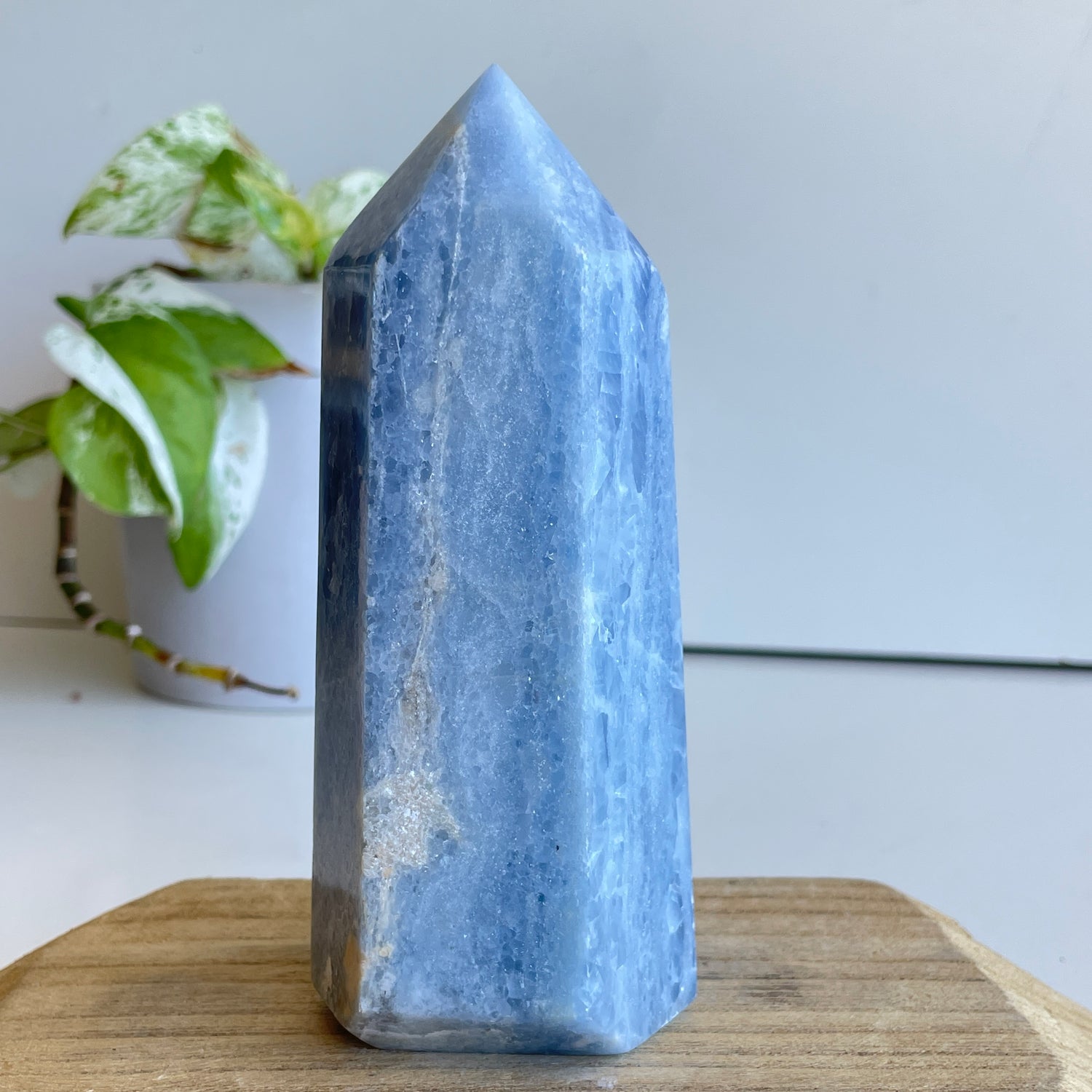 Blue Calcite Generator 13.9cm