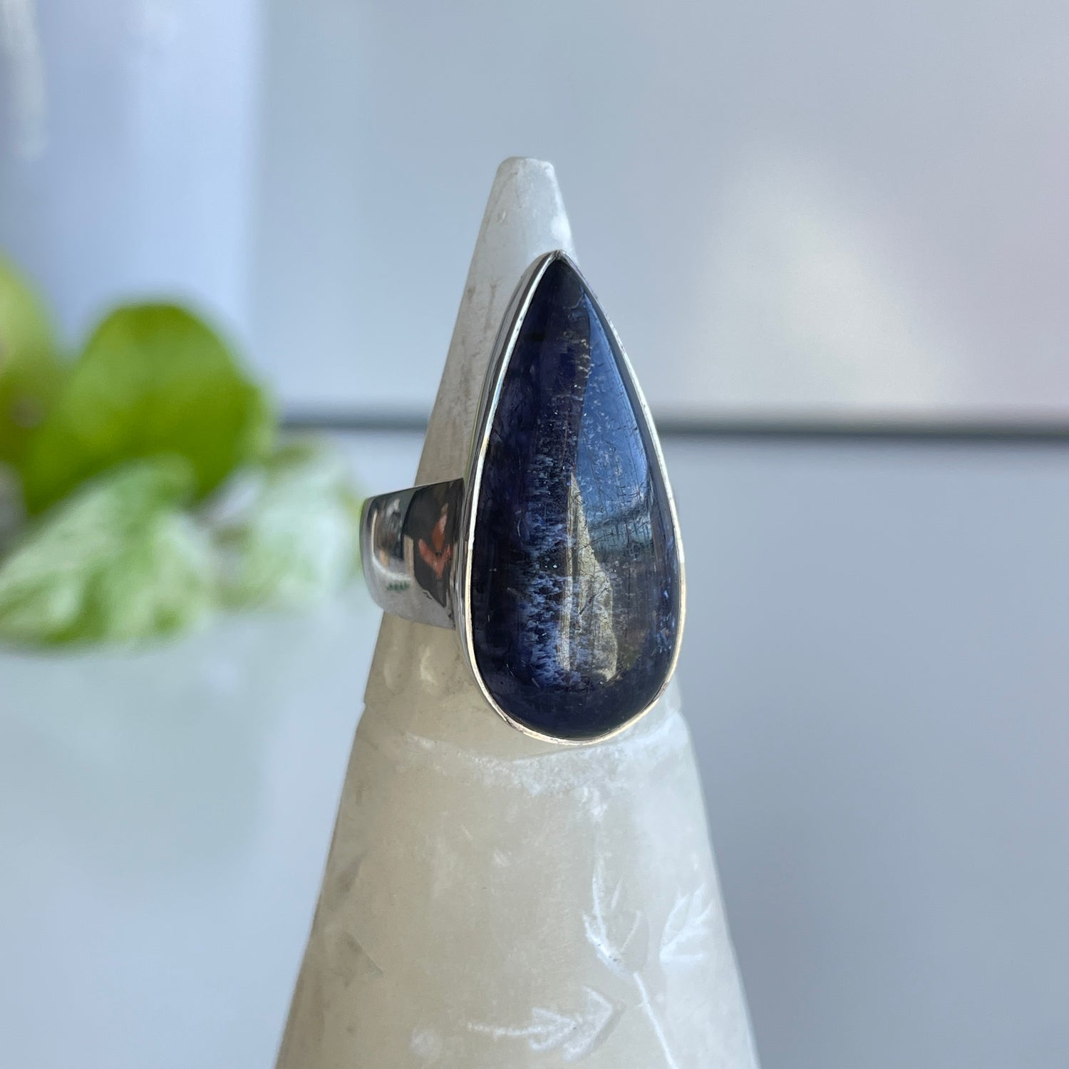 Iolite Teardrop Ring Sz7