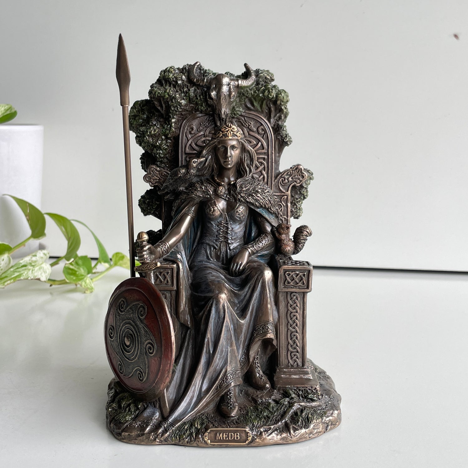 Medb Celtic Goddess Of Connacht Statue C-5104