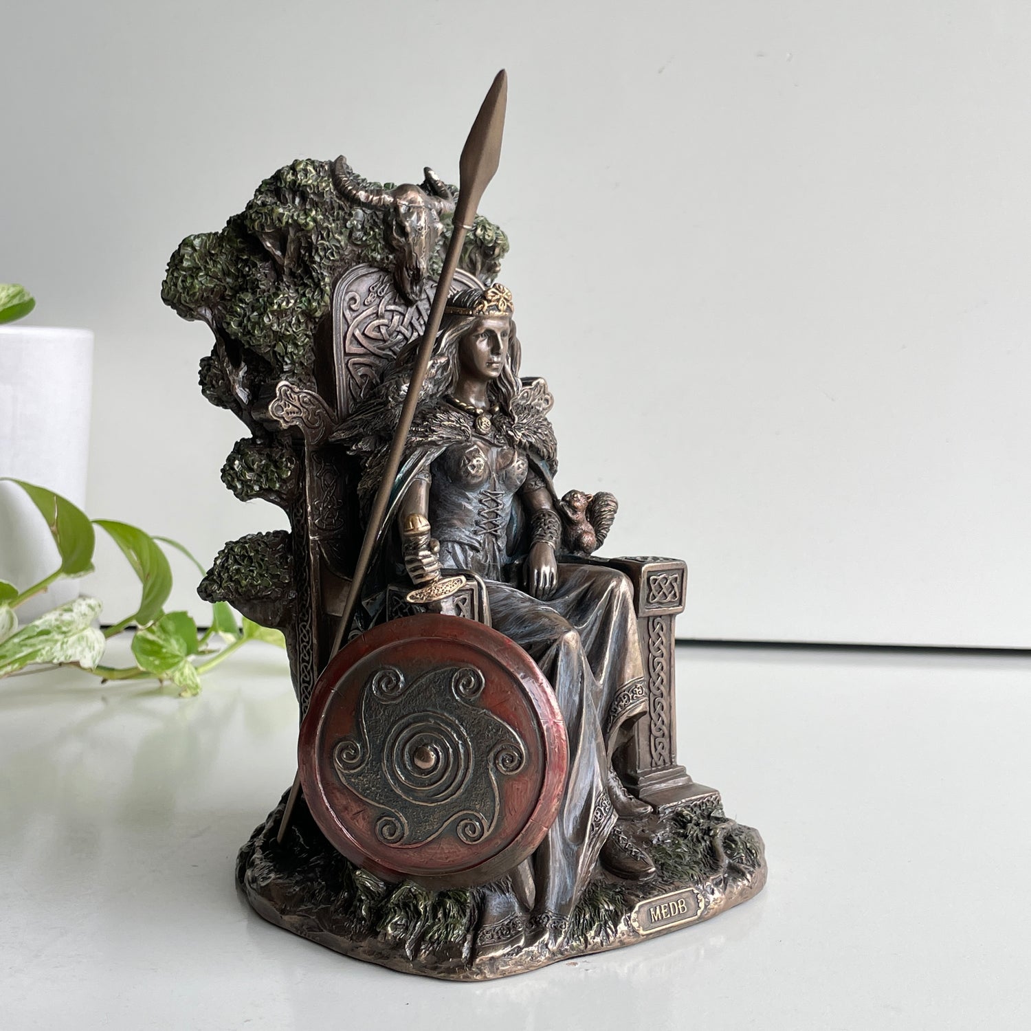 Medb Celtic Goddess Of Connacht Statue C-5104
