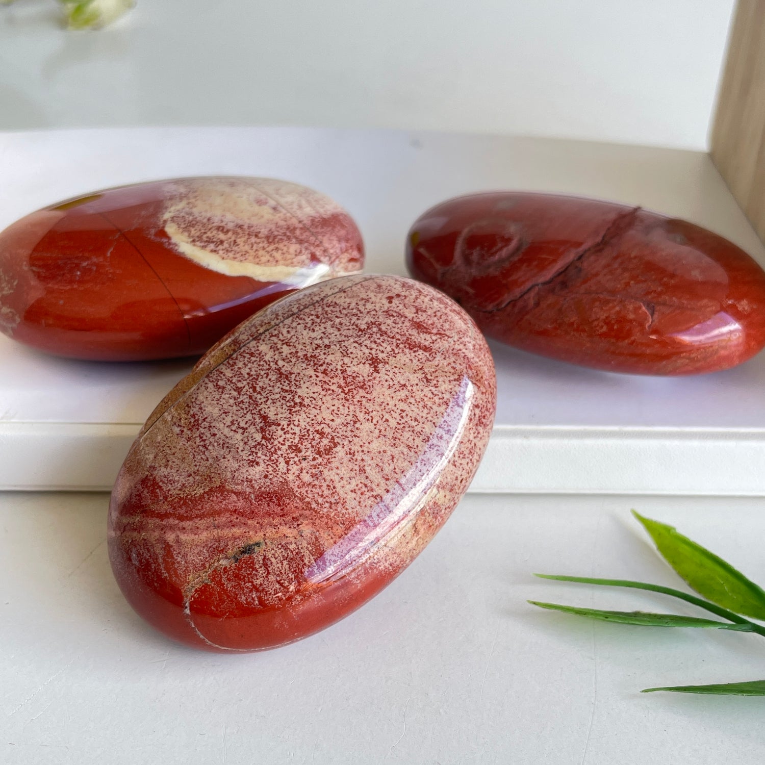 Red Jasper Palmstone Lge