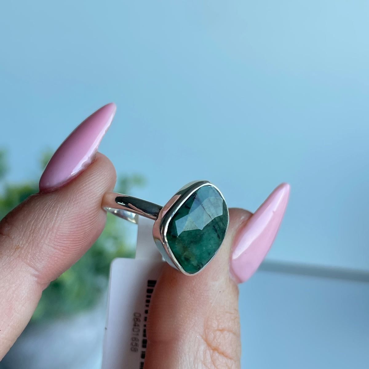 Emerald Freeform Ring Sz7.5