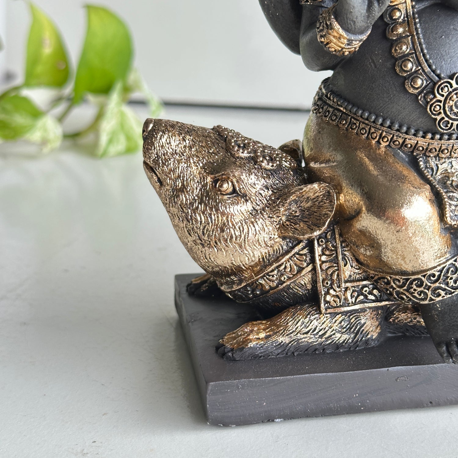 Gold And Black Ganesha With Rat GANGRAT
