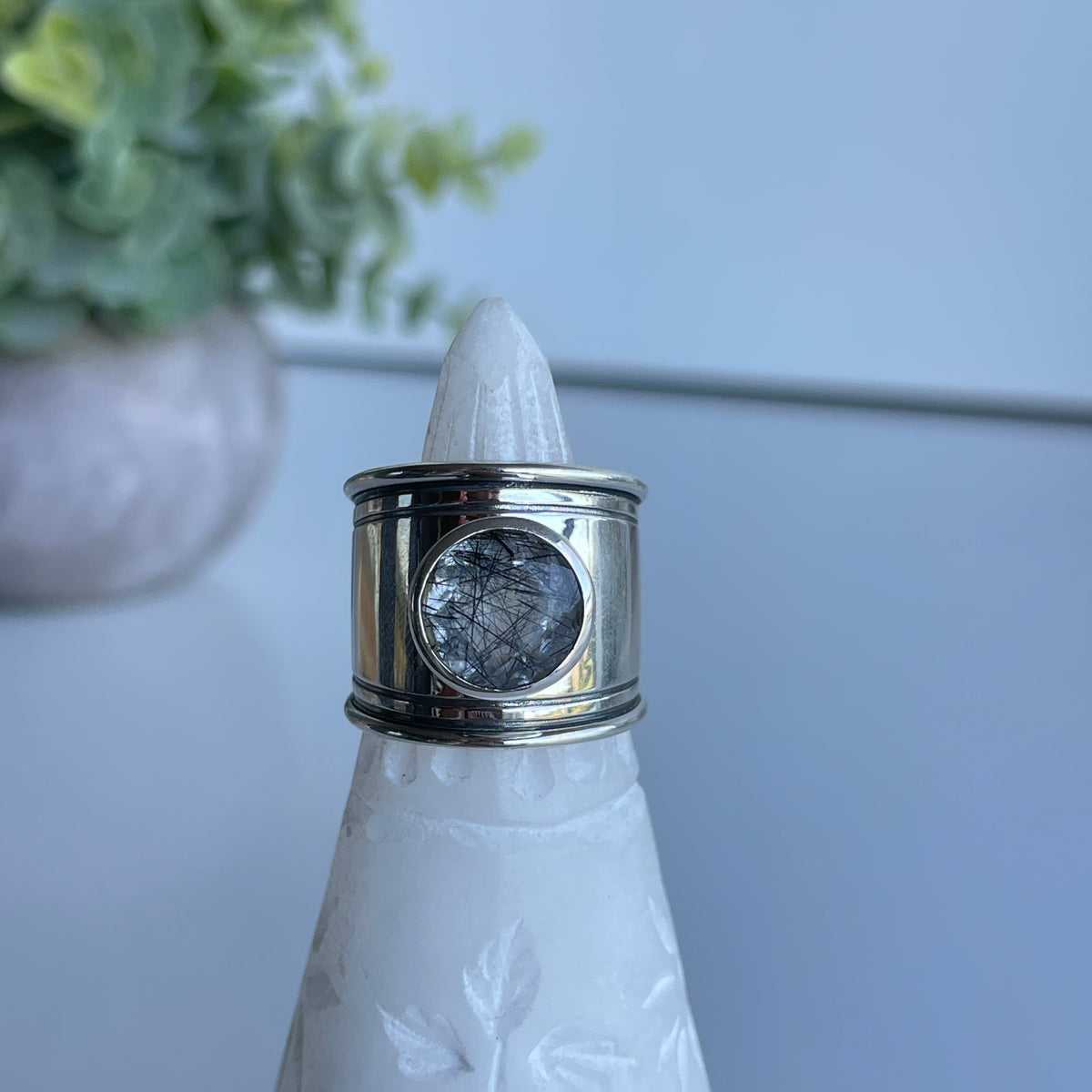 Tourmalinated Quartz Round Wide Ring Sz8