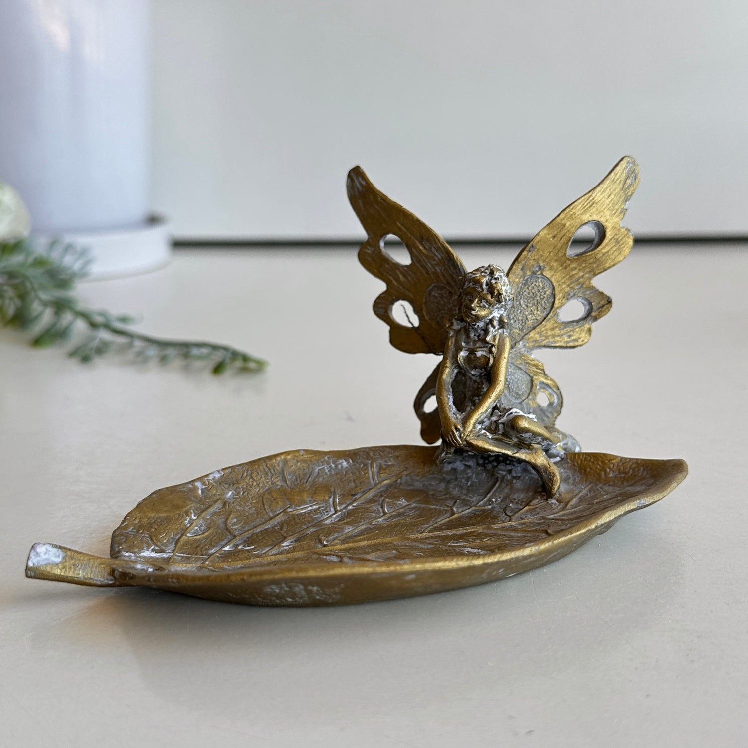 Fairy Trinket Dish Gold QA53896
