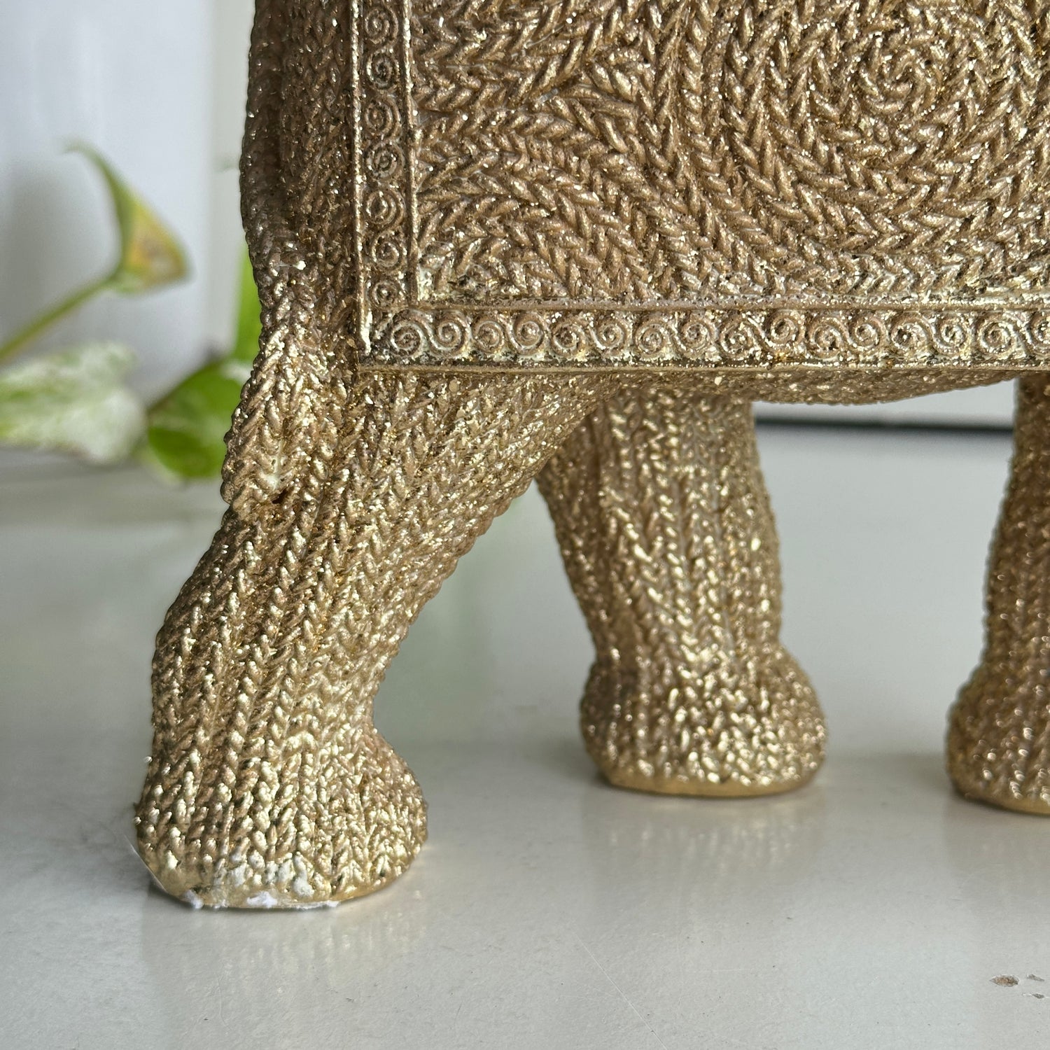 Gold Elephant 25cm