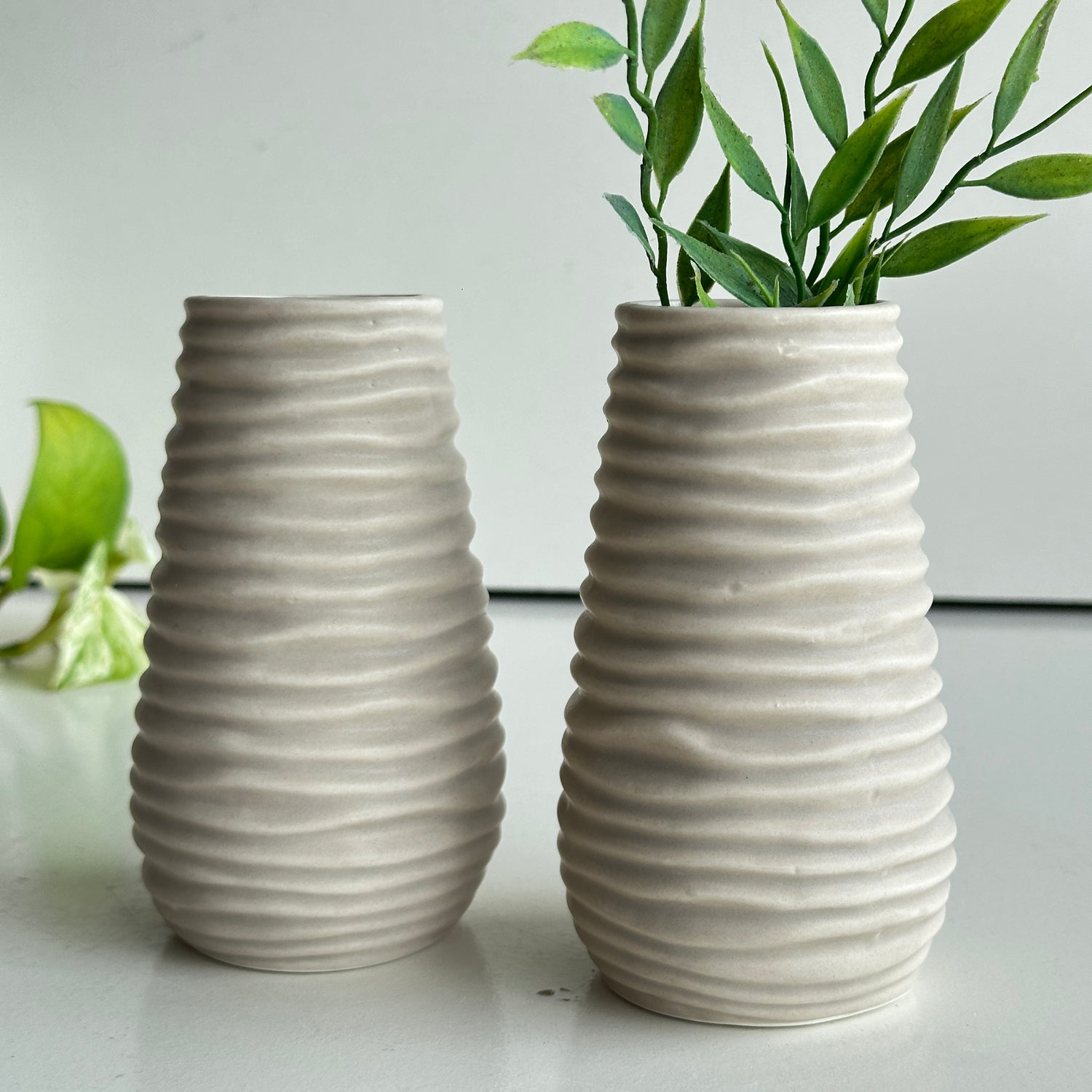 Beige Ripple Vase 12cm HDVACAS