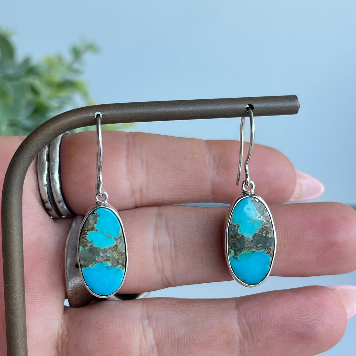 Kingman Turquoise Oval Earrings