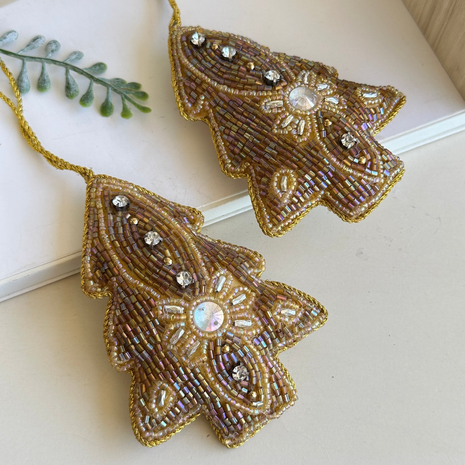 Gold Christmas Tree Beaded Hanging XM1039