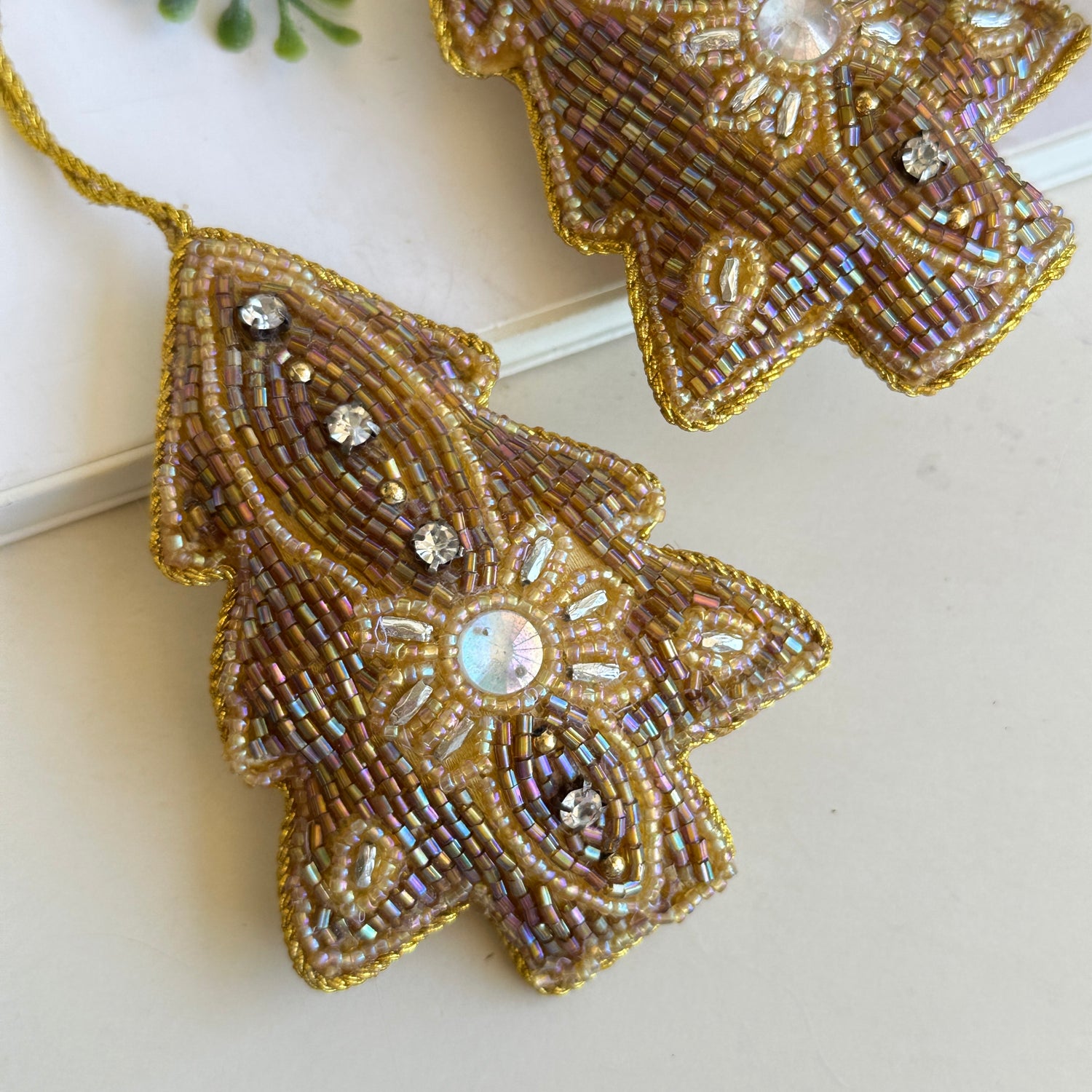 Gold Christmas Tree Beaded Hanging XM1039