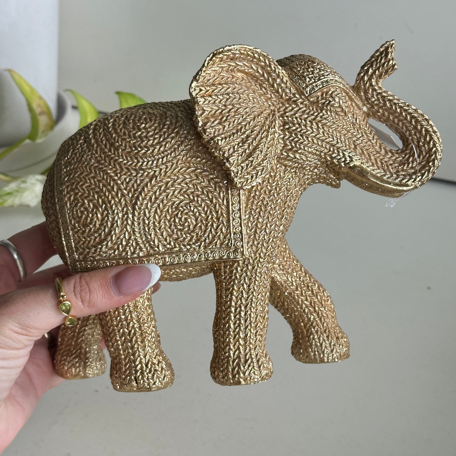 Gold Elephant 20cm