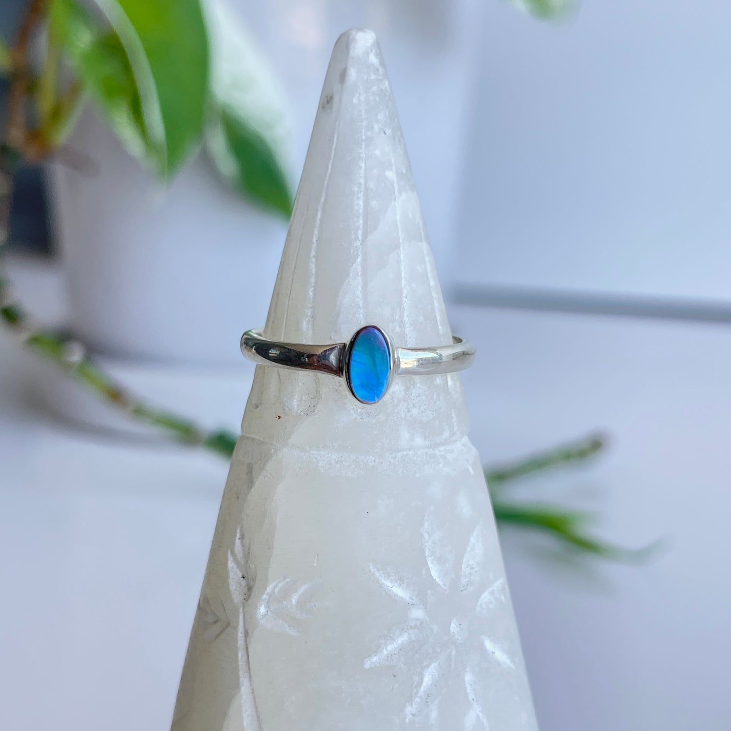 Australian Opal Oval Ring Sz8