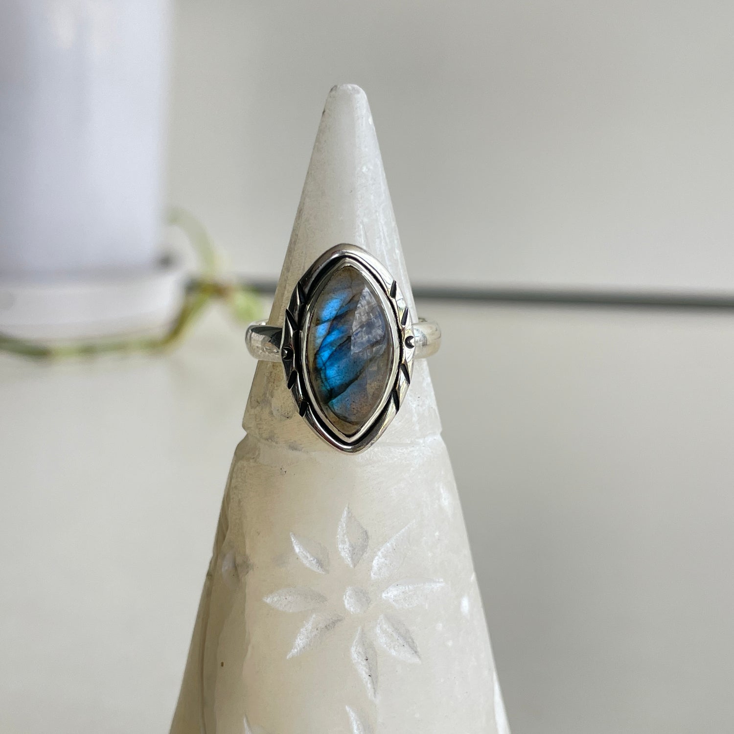 Labradorite Marquise Ring Sz6