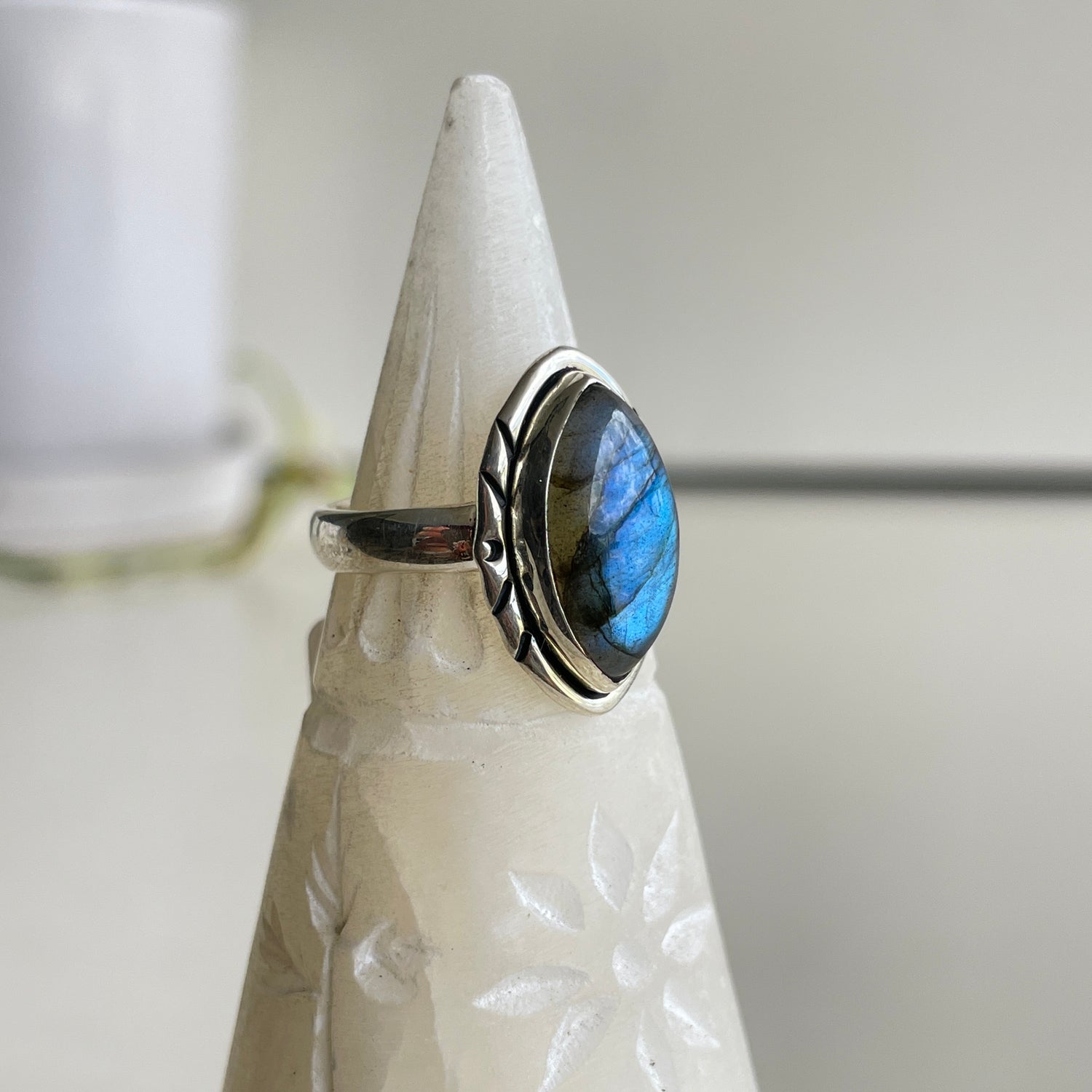 Labradorite Marquise Ring Sz6