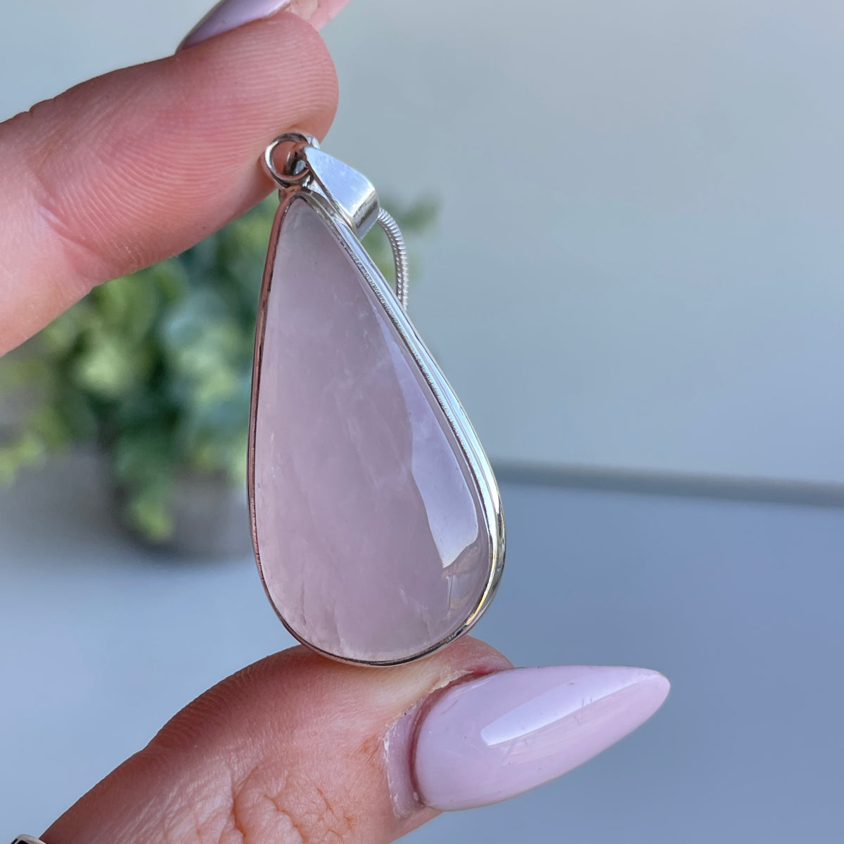 Rose Quartz Teardrop Pendant