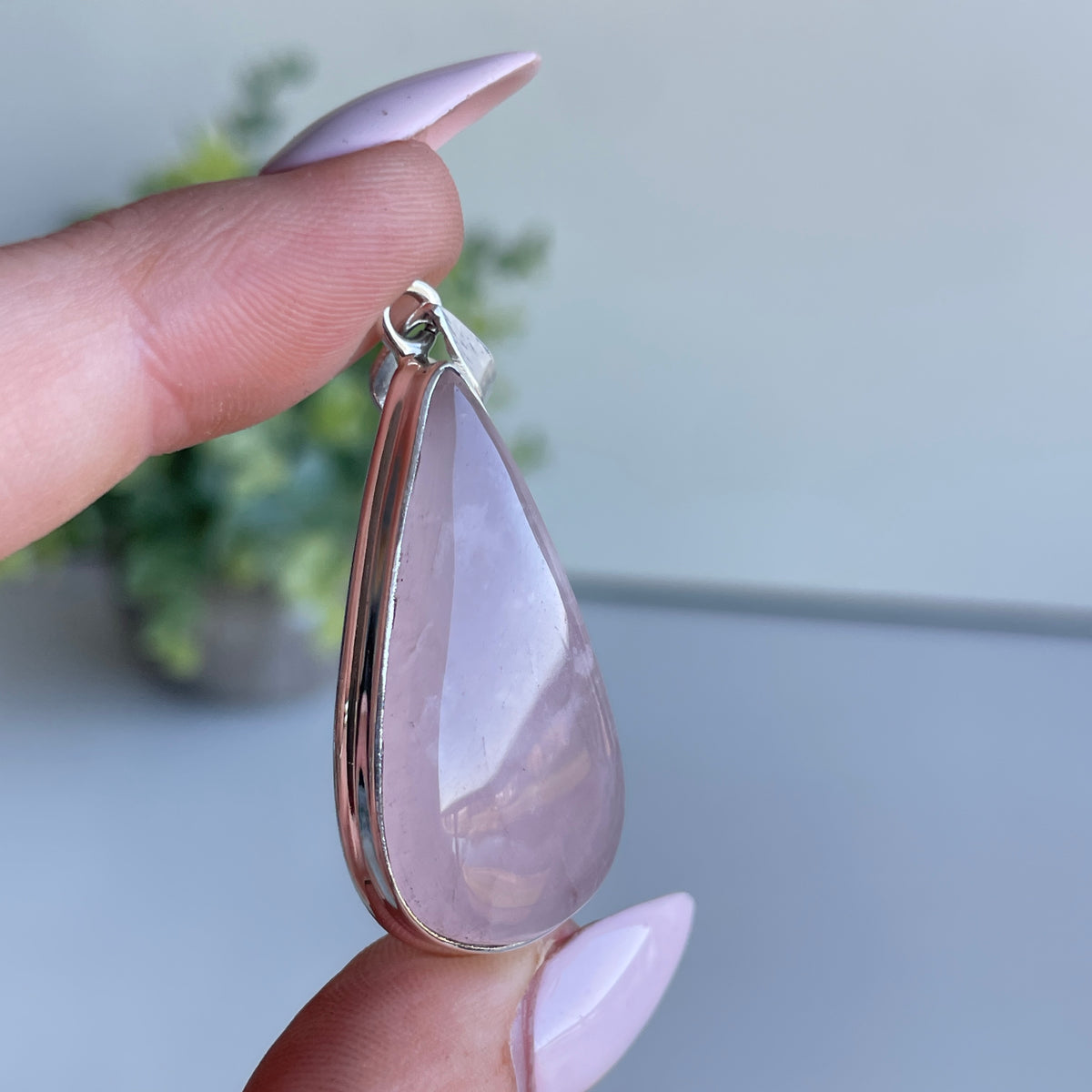Rose Quartz Teardrop Pendant