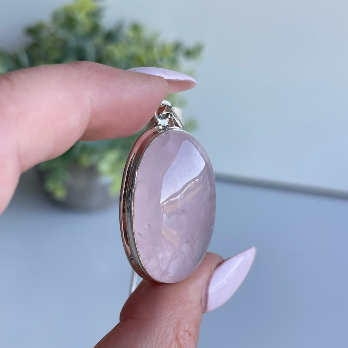 Rose Quartz Oval Pendant