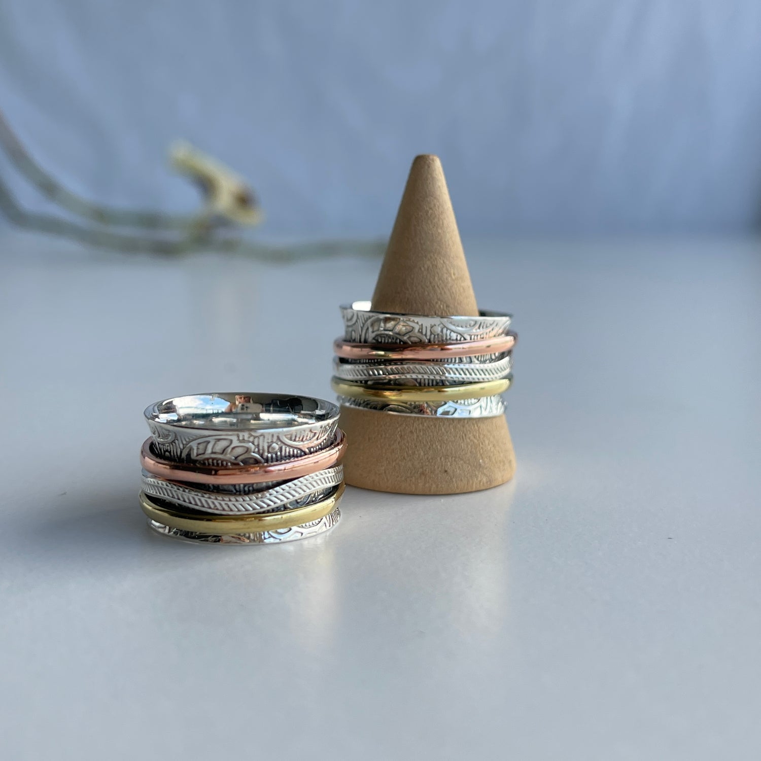Tri Tone Spinner Ring Wave