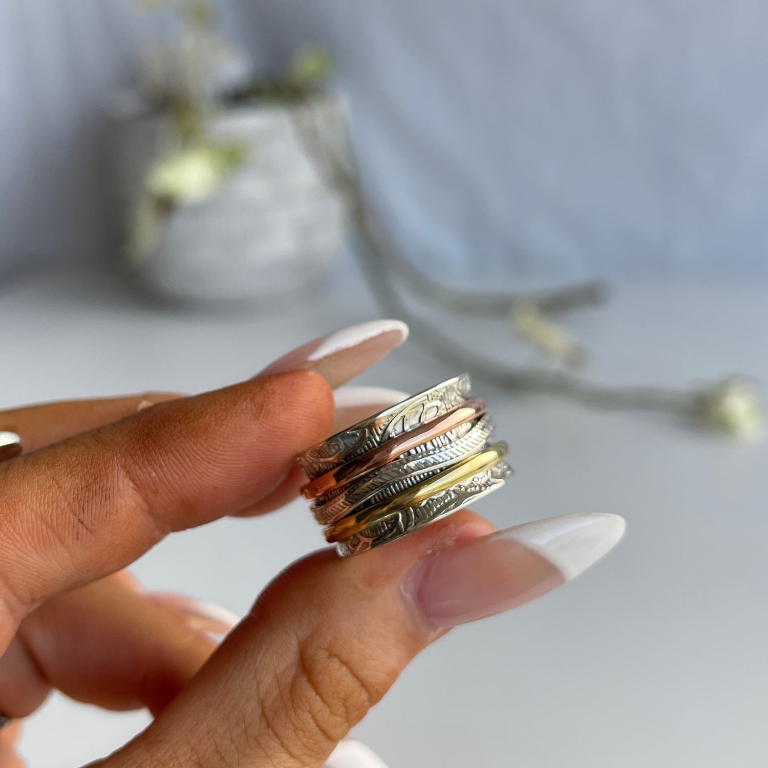 Tri Tone Spinner Ring Wave