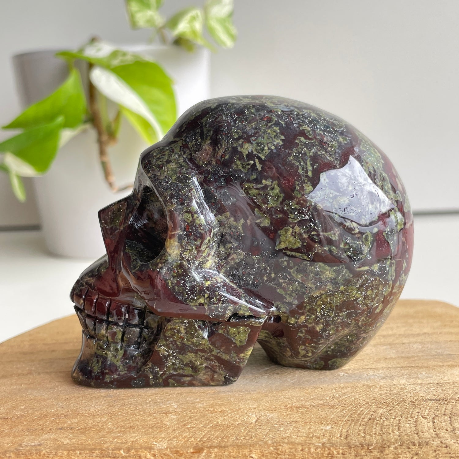 Dragon Blood Skull 9cm