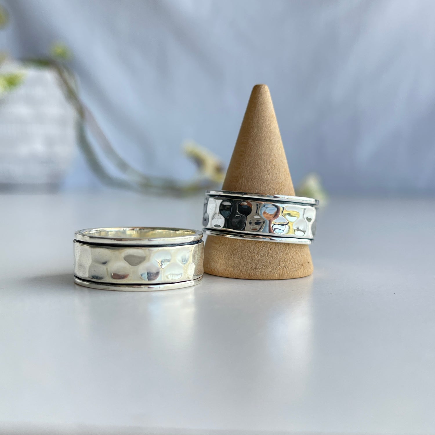 Silver Wide Hammered Spinner Ring